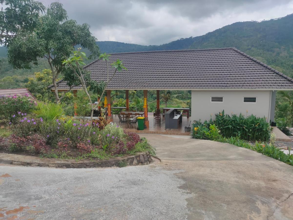 Ling & Louie'S Mountain Villa Mayong ภายนอก รูปภาพ