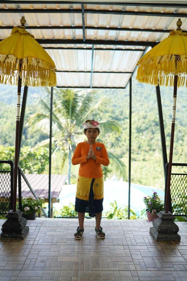 Ling & Louie'S Mountain Villa Mayong ภายนอก รูปภาพ