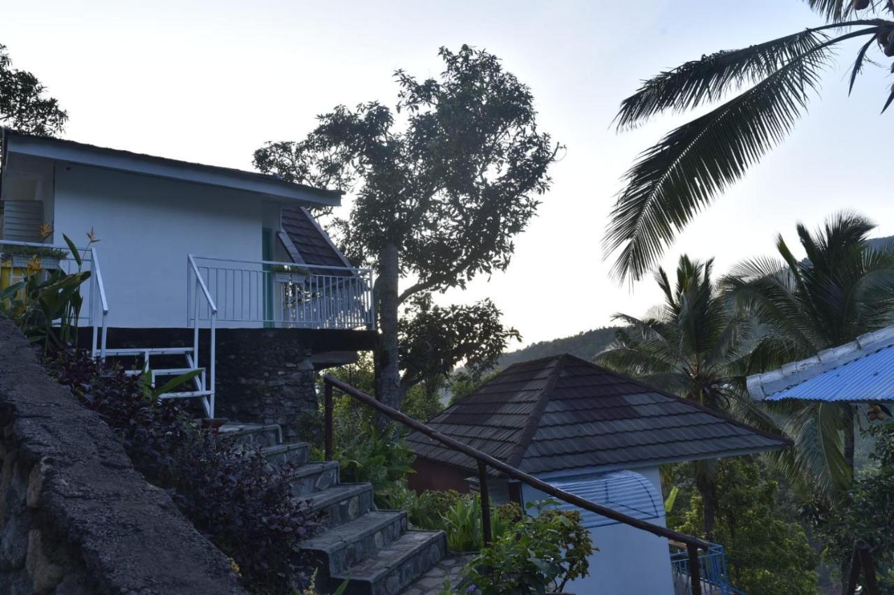 Ling & Louie'S Mountain Villa Mayong ภายนอก รูปภาพ
