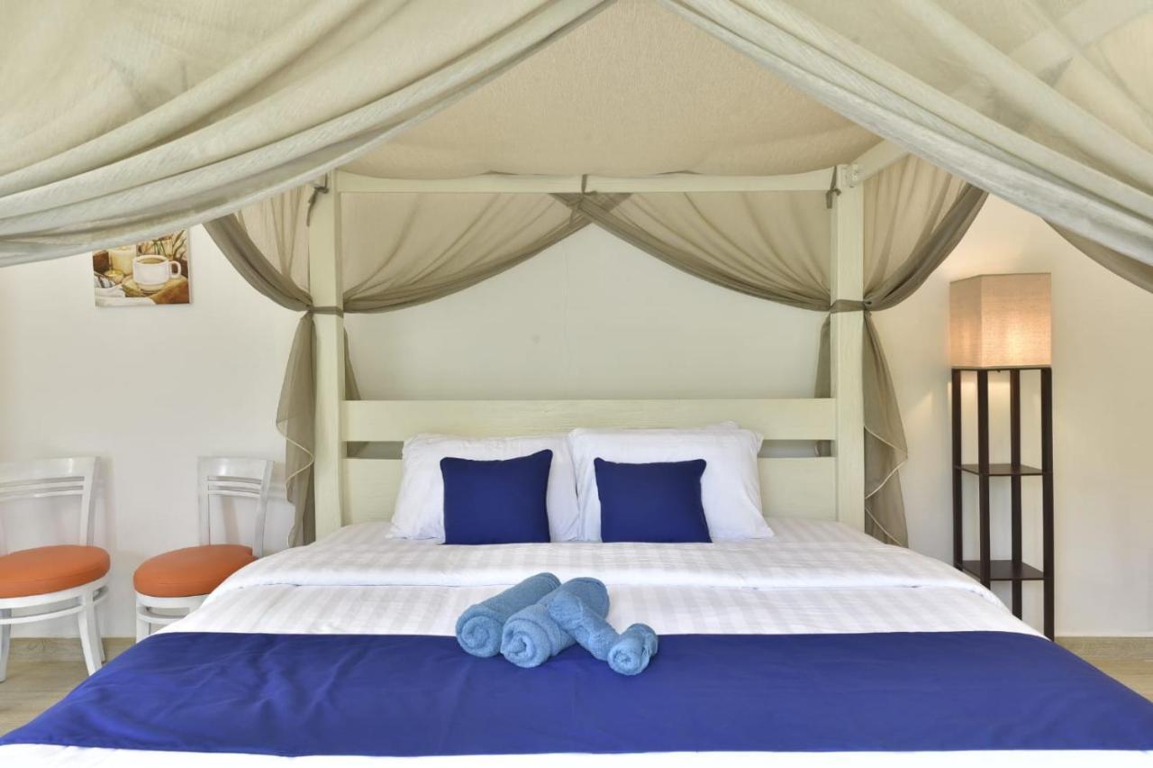 Ling & Louie'S Mountain Villa Mayong ภายนอก รูปภาพ