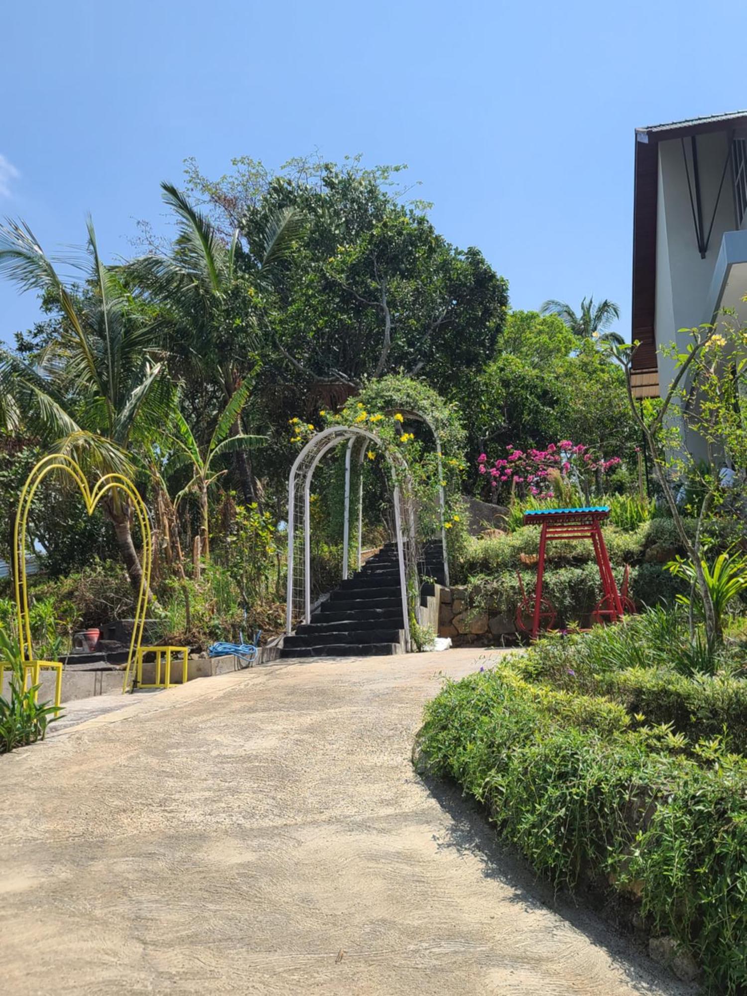Ling & Louie'S Mountain Villa Mayong ภายนอก รูปภาพ
