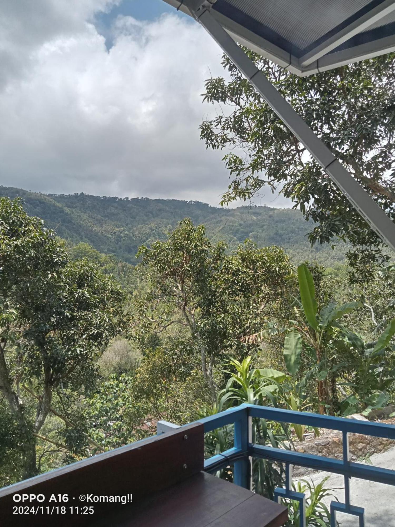 Ling & Louie'S Mountain Villa Mayong ภายนอก รูปภาพ